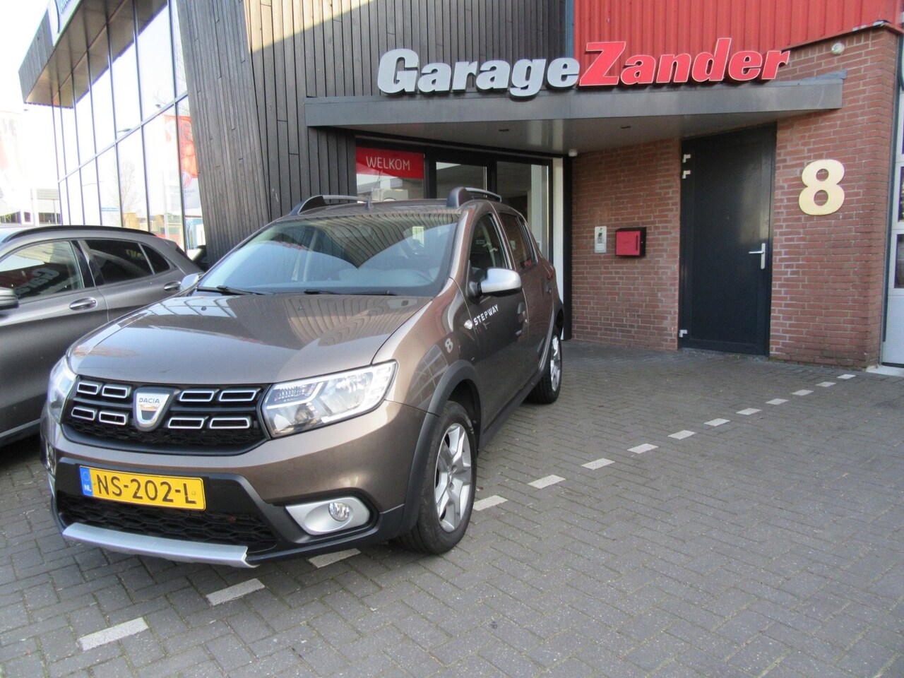 DACIA SANDERO