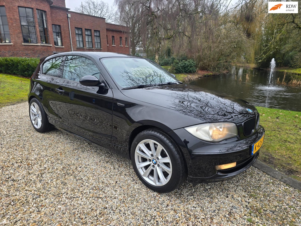 BMW 1-serie - 118i 3-deurs AIRCO *apk:09-2026* - AutoWereld.nl