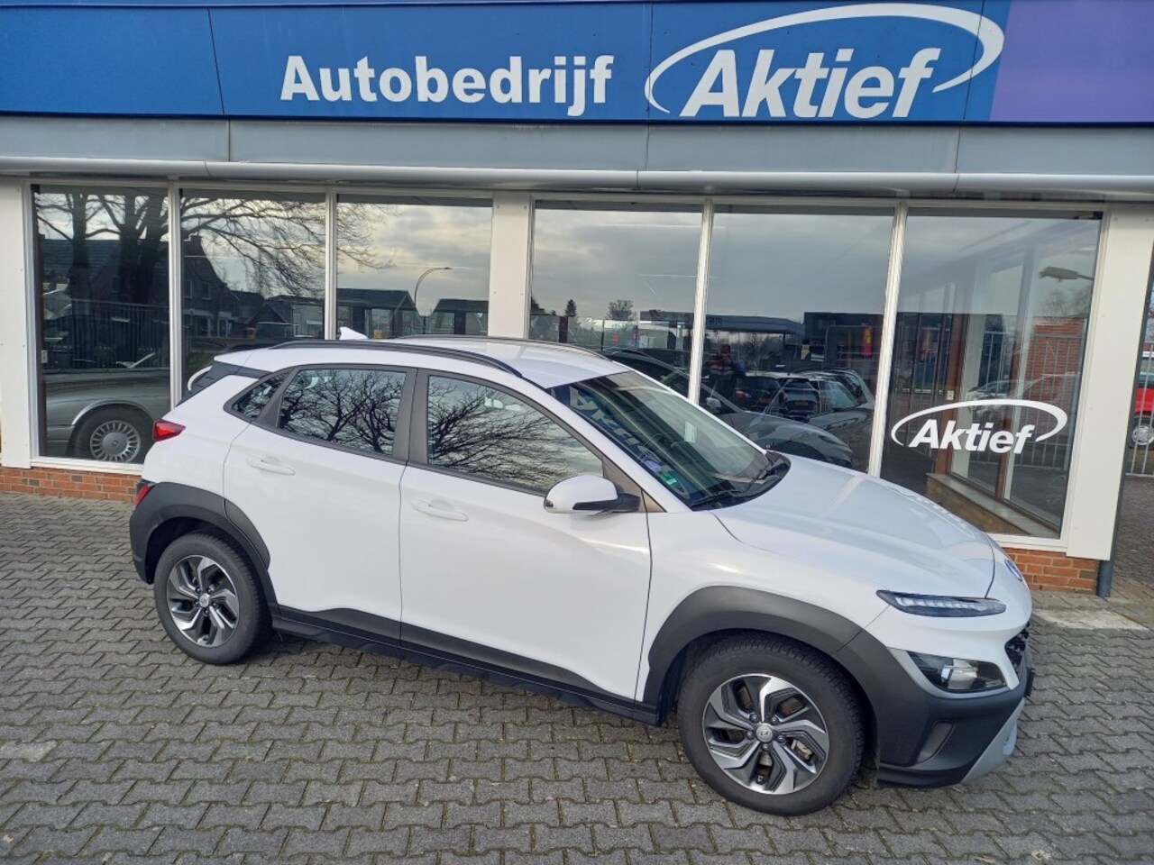 Hyundai Kona - 1.6 GDI HEV Comfort 1.6 GDI HEV COMFORT - AutoWereld.nl