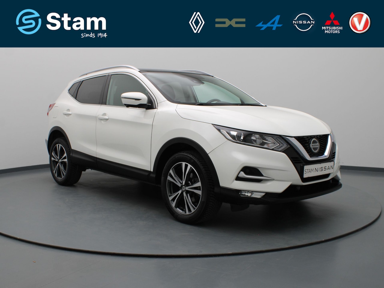 Nissan Qashqai - 1.2 N-Connecta 115pk 360° Camera | Cruise | Navi | Parkeersens. v+a | Panoramadak - AutoWereld.nl