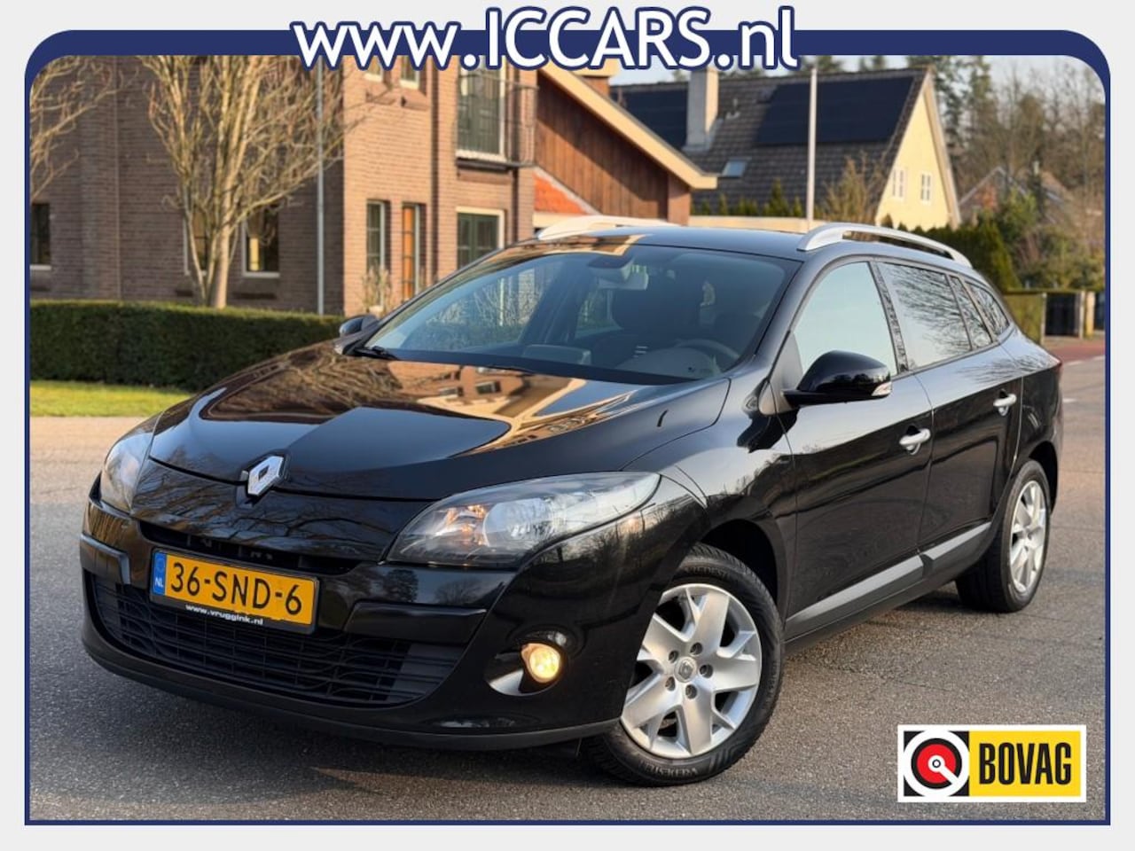 Renault Mégane - 1.4 TCE Airco - Navi - Trekhaak - APK 11-2026 - AutoWereld.nl