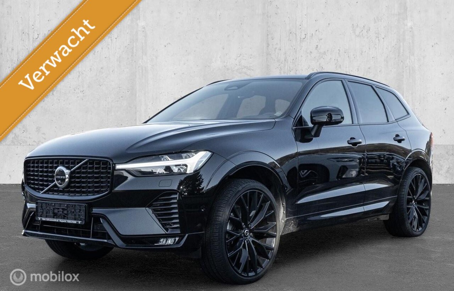 Volvo XC60 - B4 Ultimate Dark - AutoWereld.nl