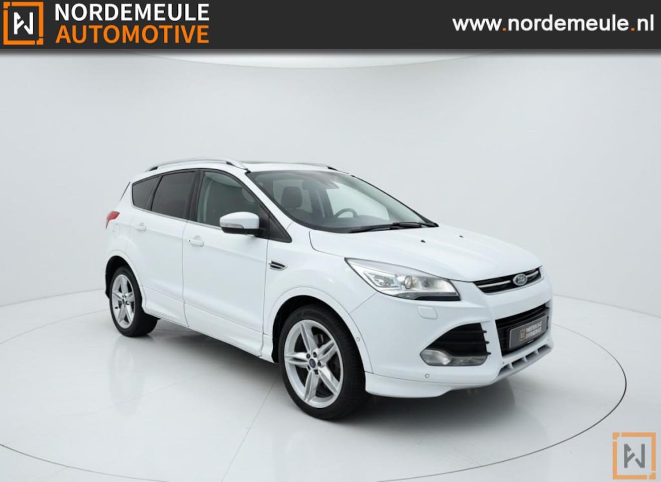 Ford Kuga - 1.6 TITANIUM PL. 4WD, AUT, Camera, Navi - AutoWereld.nl