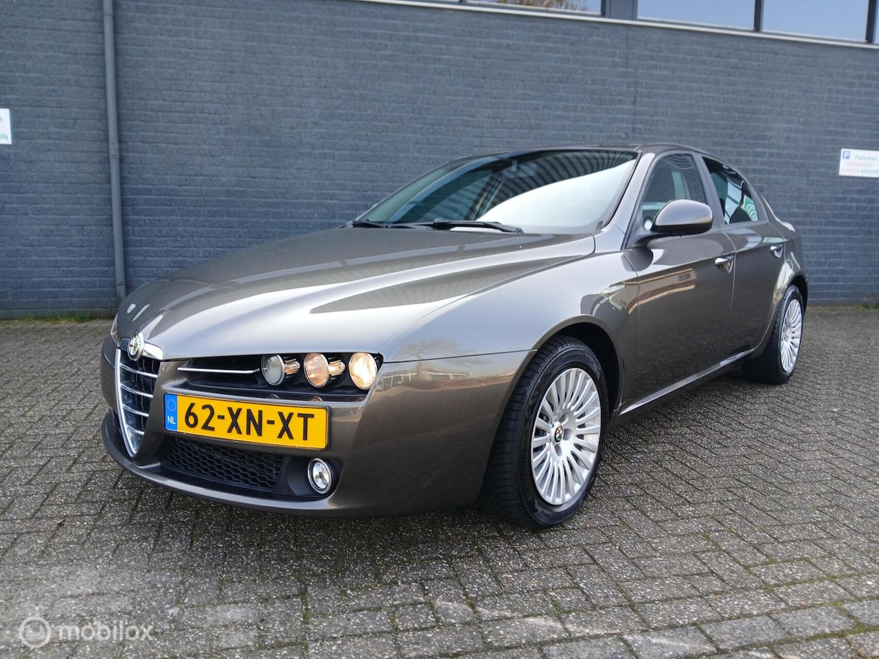 Alfa Romeo 159 - 1.9 JTS Topstaat/Perfect onderhouden/Apk 01-'27 - AutoWereld.nl
