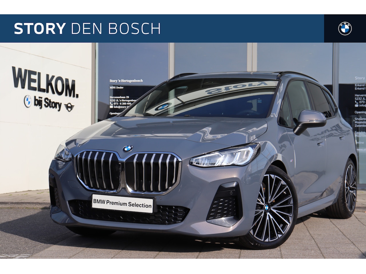 BMW 2-serie Active Tourer - 220i M Sport Automaat / Trekhaak / Panoramadak / Sportstoelen / M Adaptief onderstel / Ach - AutoWereld.nl