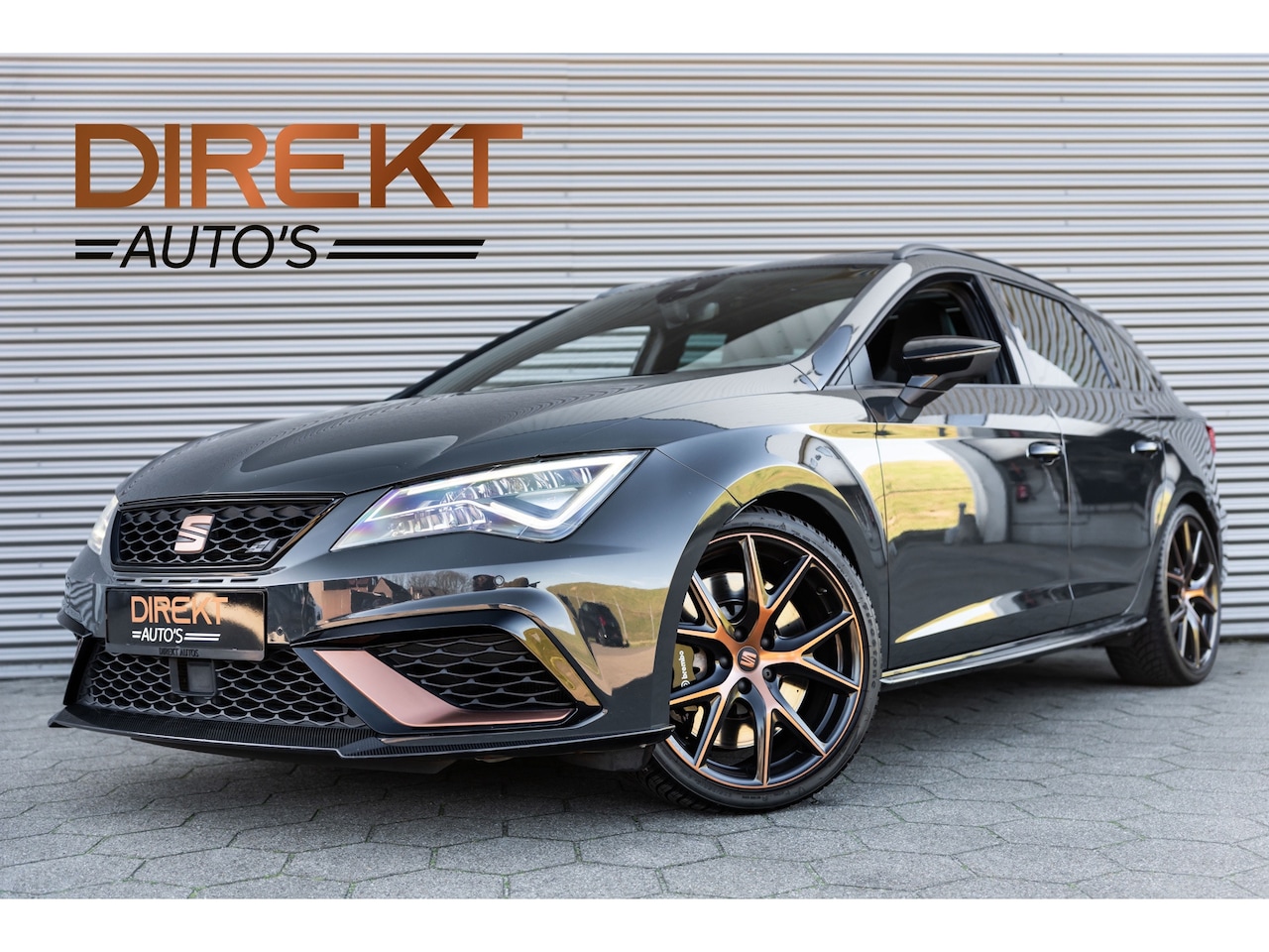 SEAT Leon ST - 2.0 TSI CUPRA R 4DRIVE BLACKNESS GREY CARBON - AutoWereld.nl