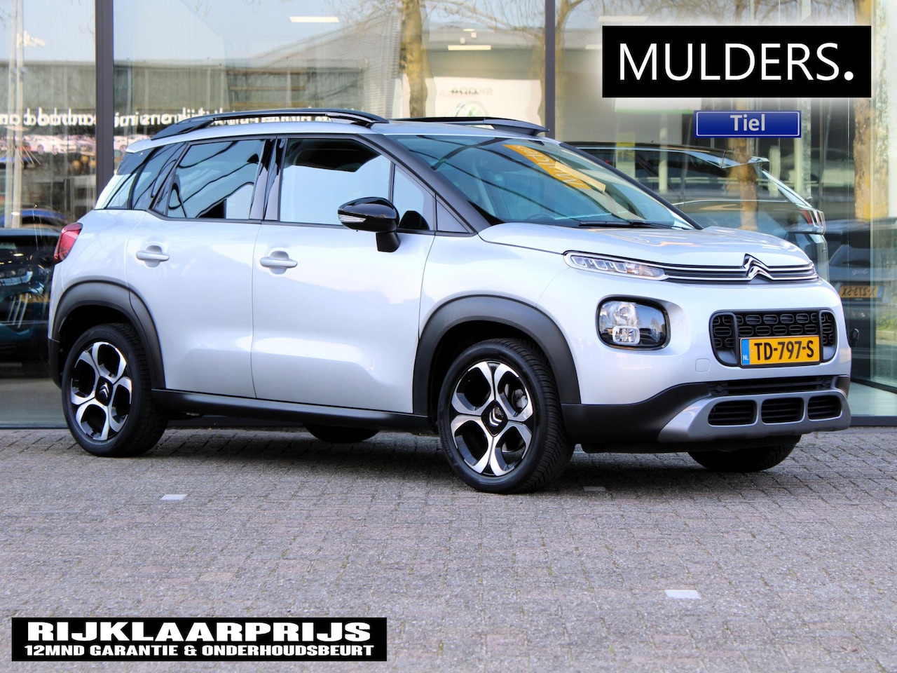 Citroën C3 Aircross - 1.2 PureTech S&S Shine Automaat | Navi / Climate / Cruise - AutoWereld.nl