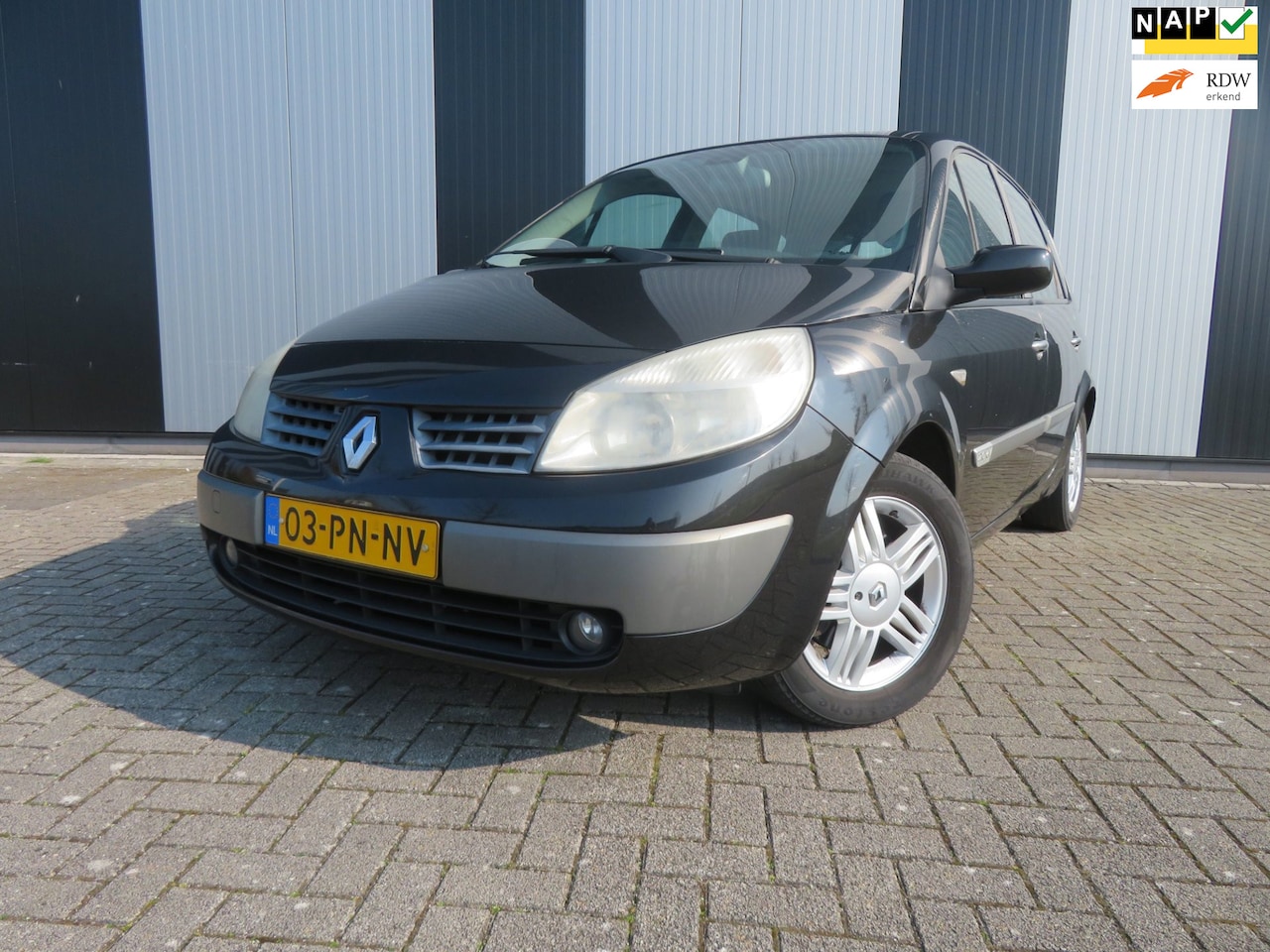 Renault Scénic - 2.0-16V Expression Comfort 2.0-16V Expression Comfort - AutoWereld.nl