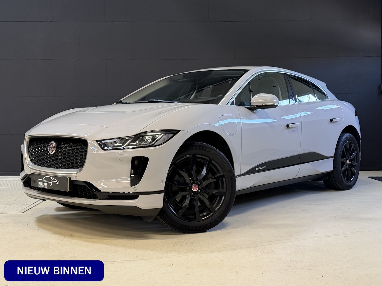 Jaguar I-PACE - EV400 Business Edition S 90 kWh | SoH 90% | Borasco Grey | Camera | Leder | Carplay | Meri - AutoWereld.nl