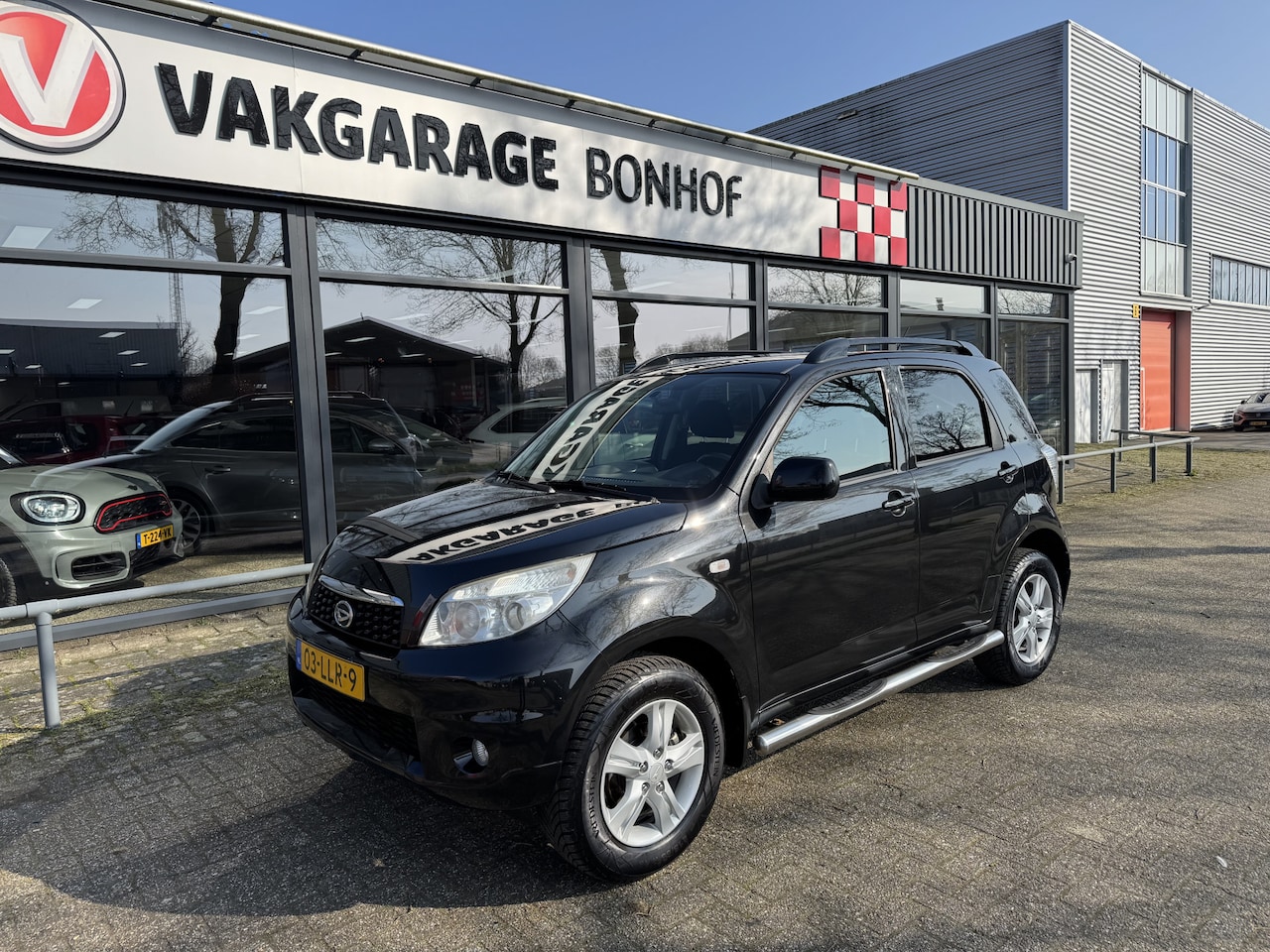 Daihatsu Terios - 1.5-16v Expedition 2WD AUTOMAAT-AIRCO-CRUISE - AutoWereld.nl
