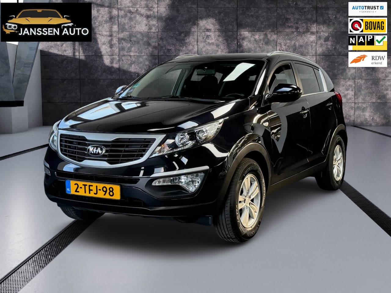 Kia Sportage - 1.6 GDI Vibe | Climate Control | Navi | Camera | Trekhaak - AutoWereld.nl