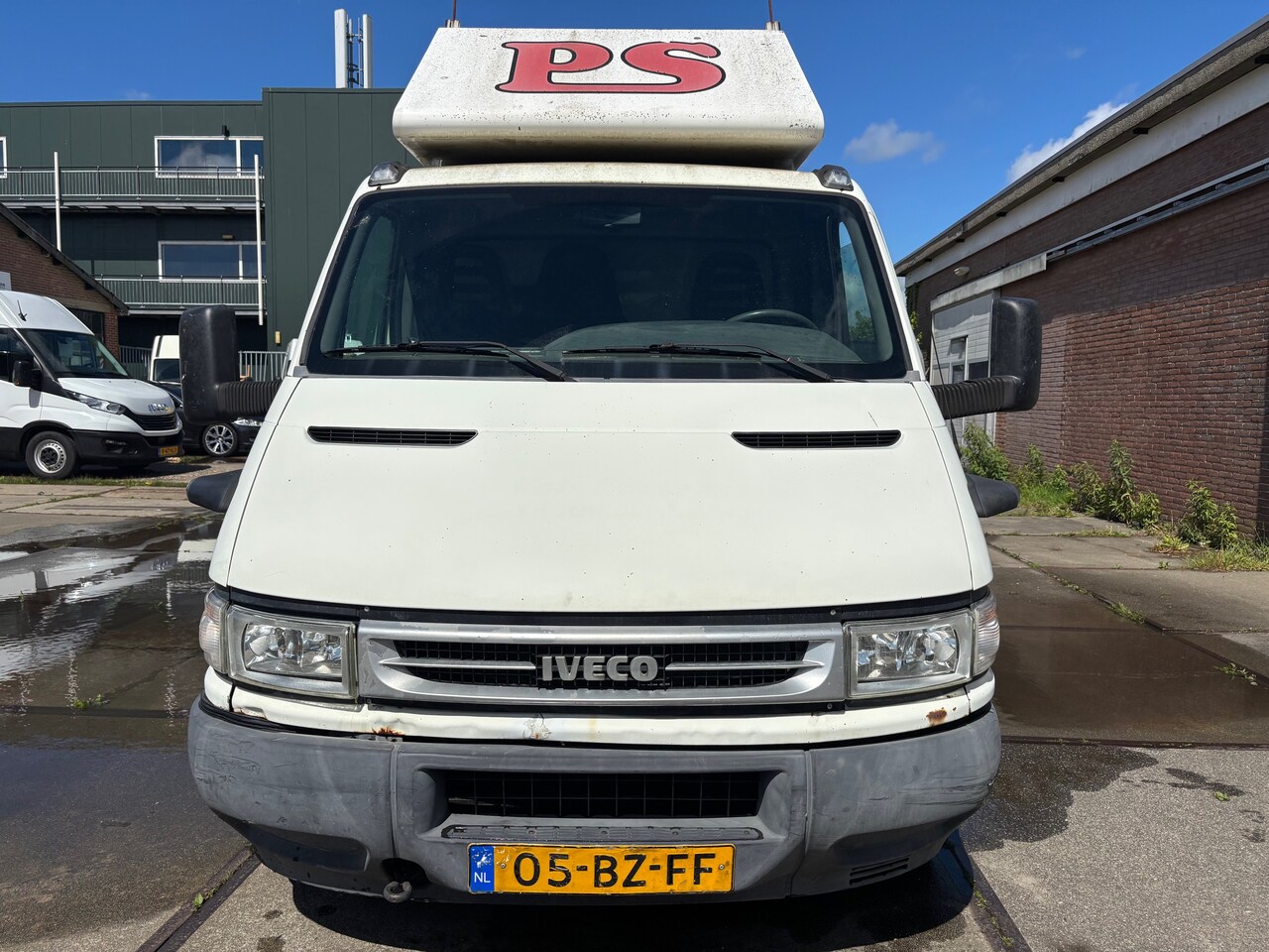 Iveco Daily - 35 C 12 345 Bakwagen Glasresteel dubbel lucht