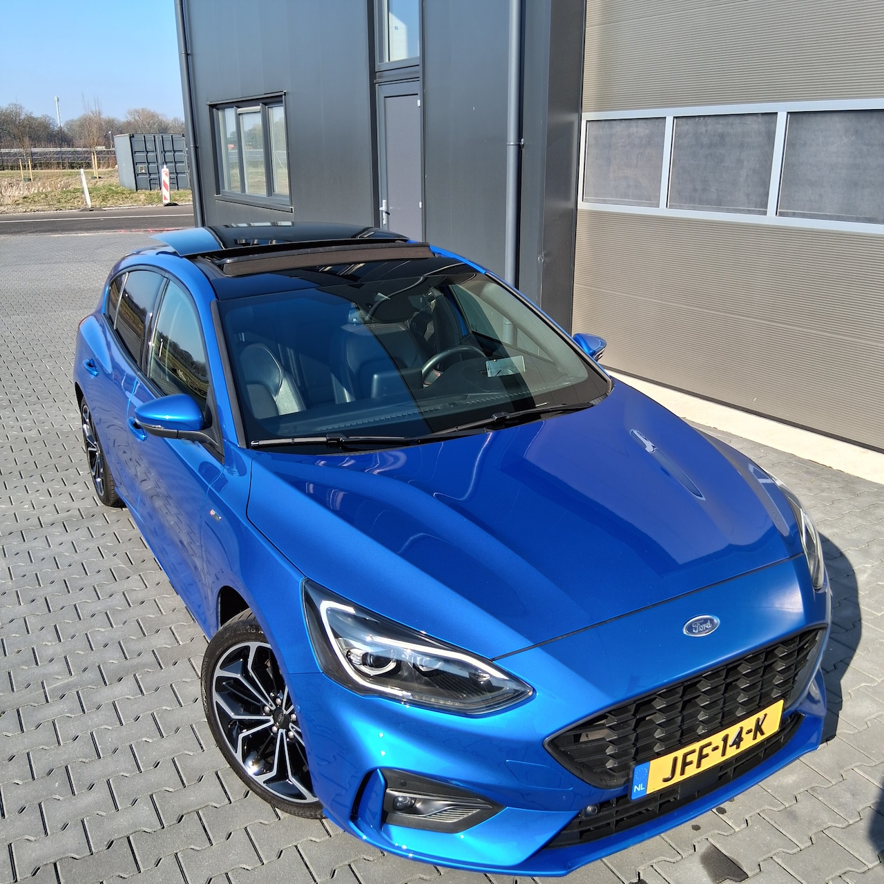 Ford Focus Wagon - 1.0 EcoBoost Hybrid ST Line X Business - AutoWereld.nl