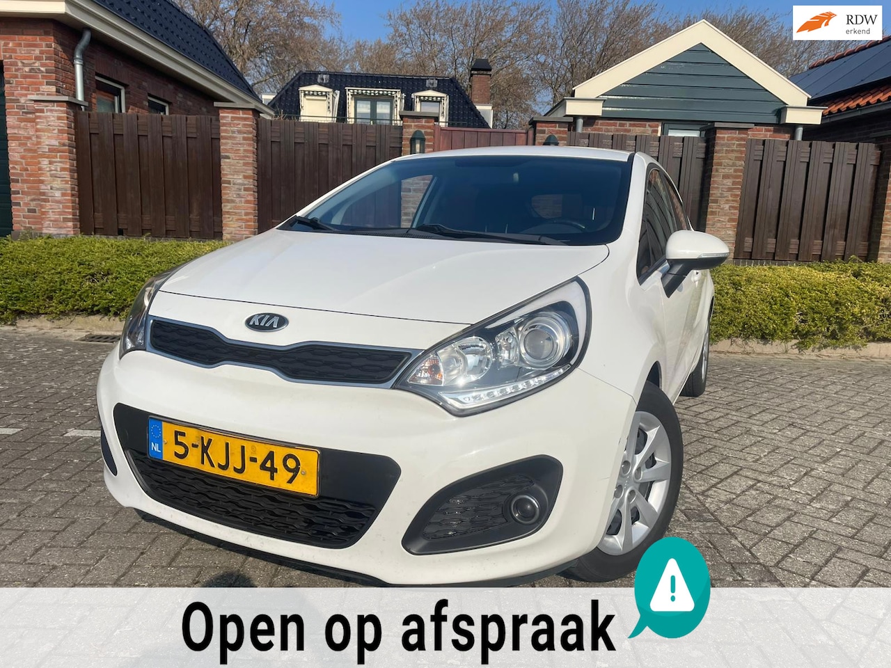 Kia Rio - 1.2 CVVT Super Pack 5drs CLIMA CRUISE LMV PDC NAP ! - AutoWereld.nl
