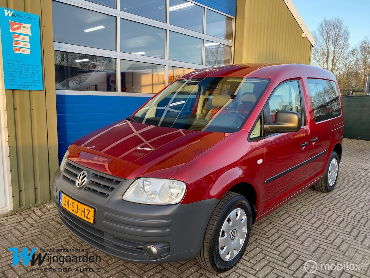 Volkswagen Caddy - Combi 1.6 Turijn Comfort 5p.|Airco|Trekhaak - AutoWereld.nl