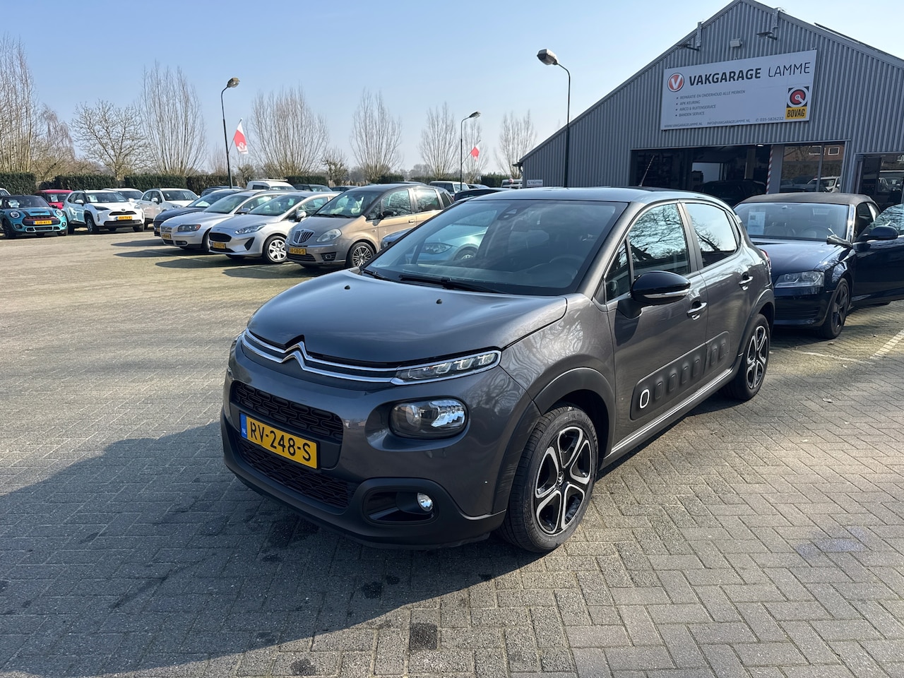 Citroën C3 - 1.2 PureTech Feel Edition 1.2 PureTech Feel Edition - AutoWereld.nl