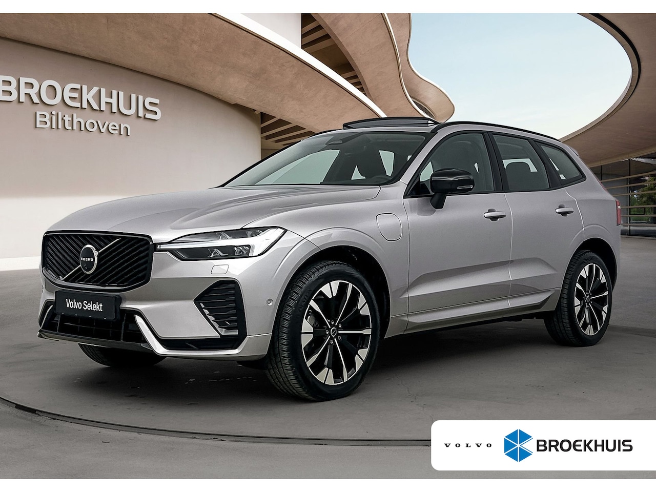 Volvo XC60 - NEW MODEL T6 Plug-in hybrid AWD Ultra Dark | Trekhaak | PDC V+A en 360 Camera | Panoramada - AutoWereld.nl