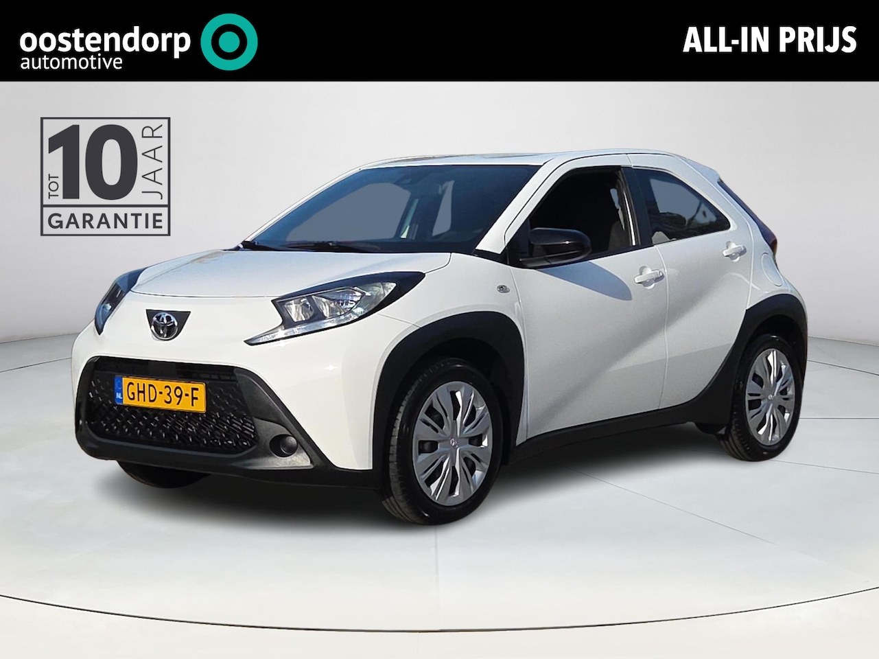 Toyota Aygo X - 1.0 VVT-i MT Play | Apple CarPlay | Parkeercamera | Rijklaar incl. garantie | - AutoWereld.nl