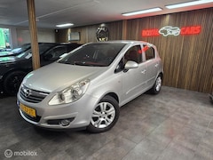 Opel Corsa - 1.4-16V Cosmo/ Cruise Control/ Airco/ Nieuw Staat