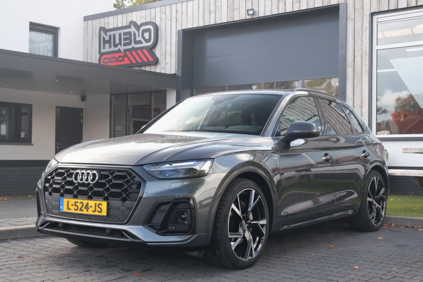 Audi Q5 - 50 TFSI e S-Line Comp. Quattro Pano, Luchtvering, Origineel NL! - AutoWereld.nl