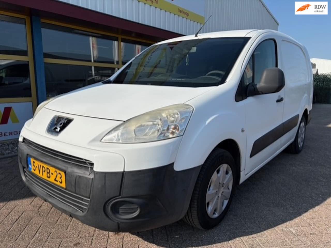 Peugeot Partner - 122 1.6 HDI L2 XT Profit + airco - AutoWereld.nl
