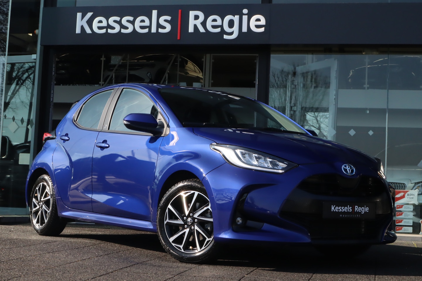 Toyota Yaris - 1.5 Hybrid Team Adaptive Camera CarPlay 16” Clima DAB - AutoWereld.nl