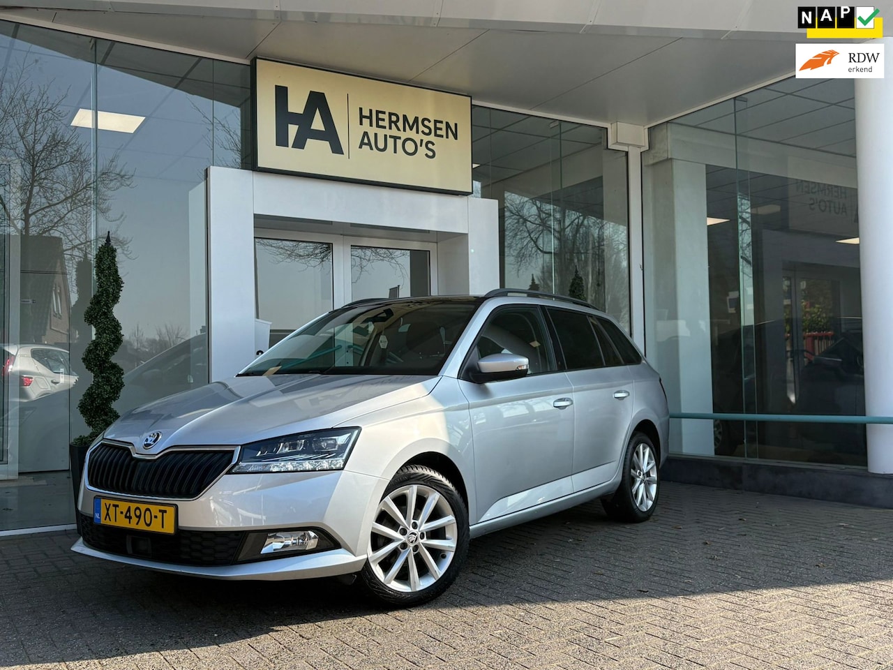 Skoda Fabia Combi - 1.0 Business Edition|Pano|Stoelverwarming|NAP| - AutoWereld.nl
