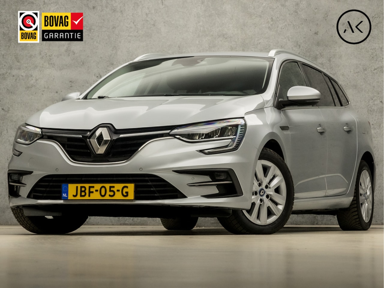 Renault Mégane E-Tech - Estate 1.6 Plug-In Hybrid 160 Business 160Pk Automaat (VIRTUAL COCKPIT, APPLE CARPLAY, GRO - AutoWereld.nl