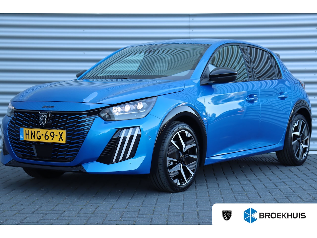 Peugeot 208 - HYBRID 110PK GT PACK AUTOMAAT / NAVI / LEDER / CLIMA / PDC / 17" LMV / CAMERA / KEYLESS / - AutoWereld.nl