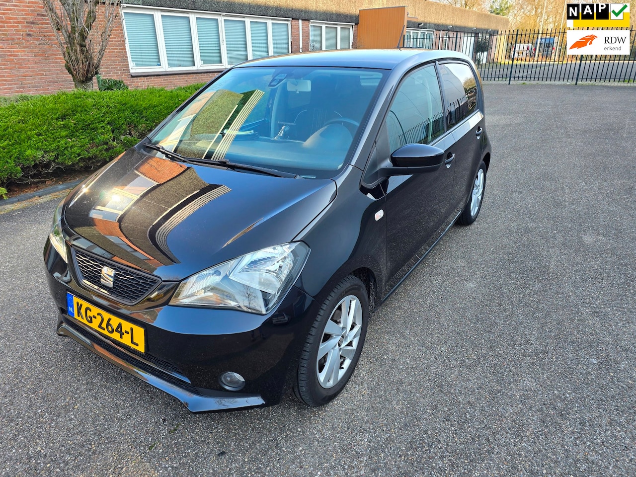 SEAT Mii - 1.0 Sport Connect Airco Boekjes Nap Navi - AutoWereld.nl