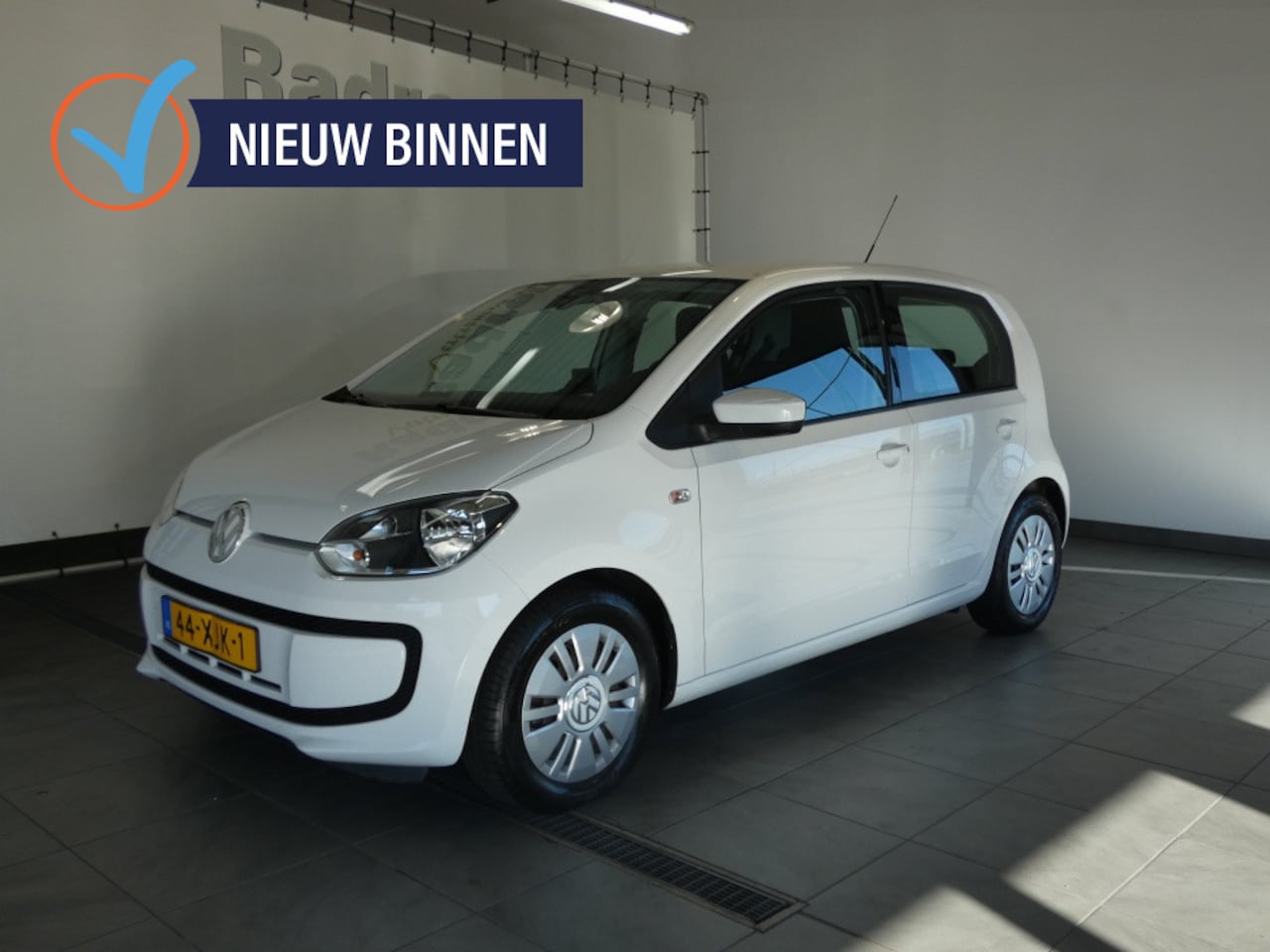 Volkswagen Up! - 1.0 move up! 5 drs Airco Exec. pakket - AutoWereld.nl