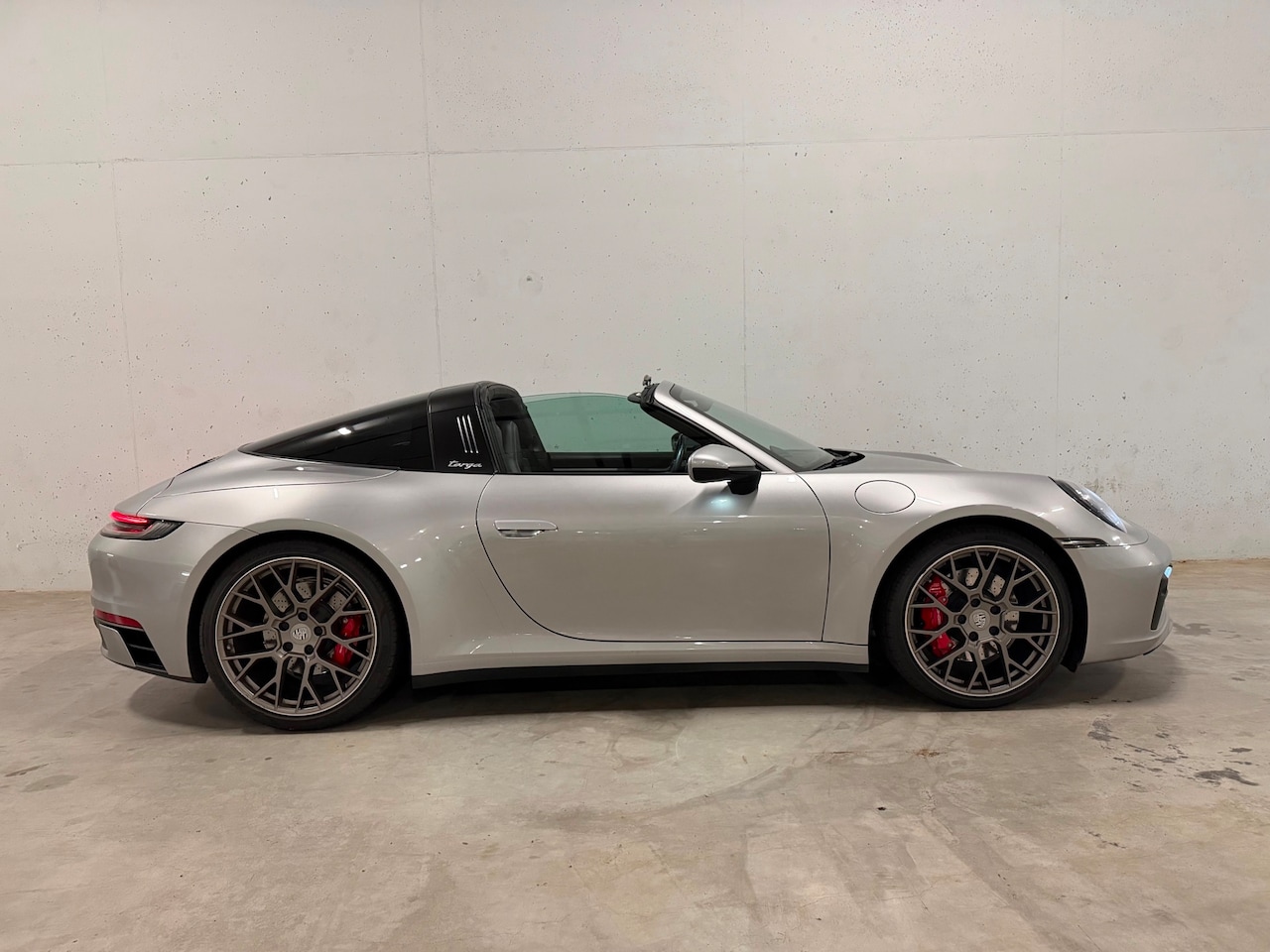 Porsche 911 Targa - 992 3.0 Targa 4s Bose Camera Chrono Leer - AutoWereld.nl