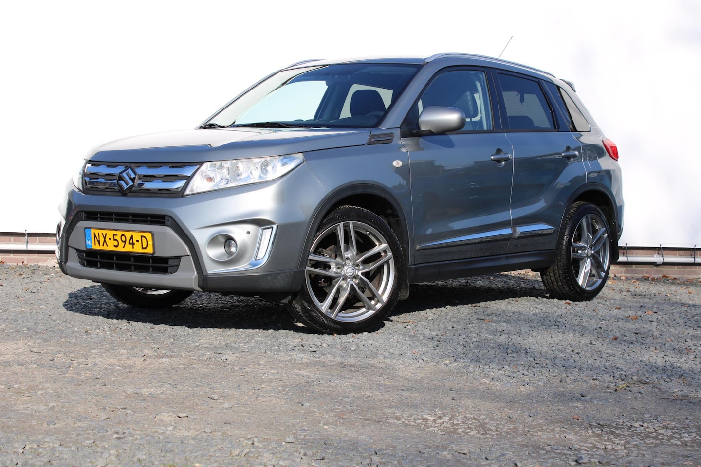 Suzuki Vitara - 1.6 Exclusive Navigatie, Dealeronderhouden! - AutoWereld.nl