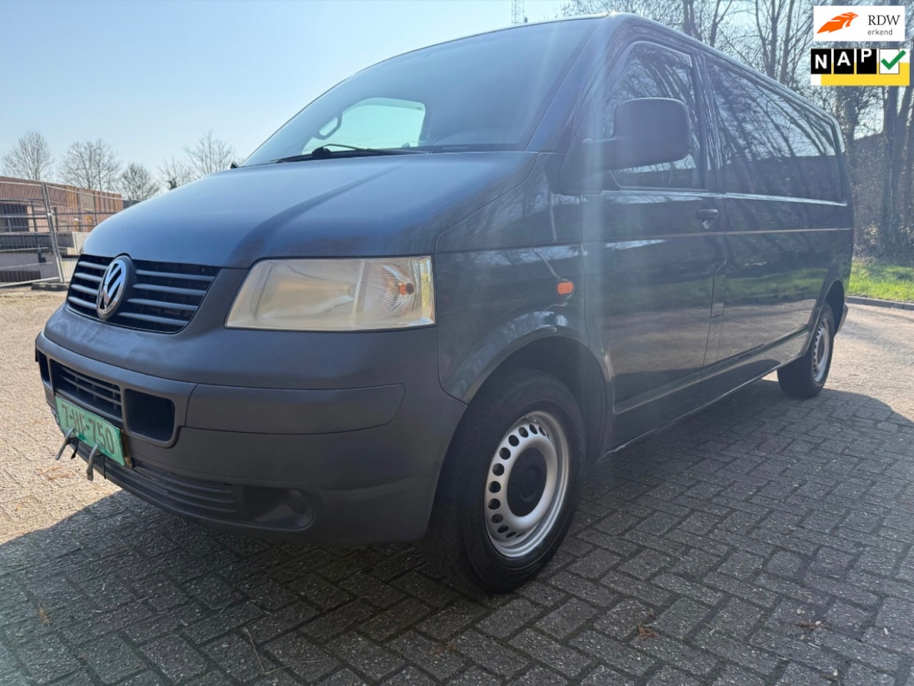 Volkswagen Transporter - 2.5 TDI 340 Budgetline DC 2.5 TDI 340 Budgetline DC - AutoWereld.nl