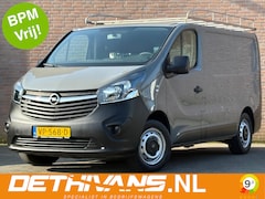 Opel Vivaro - 1.6CDTI / Airconditioning / Trekhaak / Imperiaal