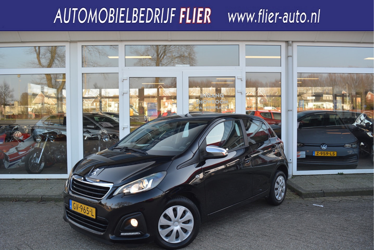 Peugeot 108 - 1.0 70PK e-VTi Active Premium ✅ 5-Drs ✅ Orig. NL ✅ AUX/USB ✅ BT ✅ NAP ✅ - AutoWereld.nl