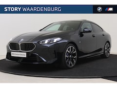 BMW 2-serie Gran Coupé - 220 M Sport Automaat / Panoramadak / Trekhaak / Adaptieve LED / M Adaptief onderstel / Com