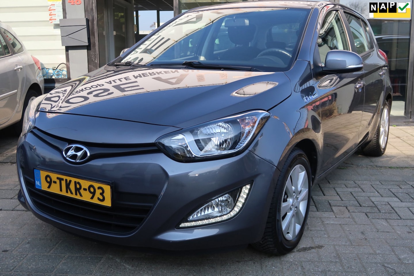 Hyundai i20 - 1.2i i-Deal 1.2i i-Deal - AutoWereld.nl