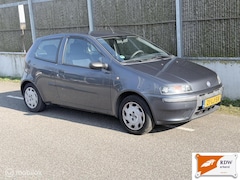 Fiat Punto - 1.2-16V Dynamic Speedgear AUTOMAAT/NAP/NWE APK