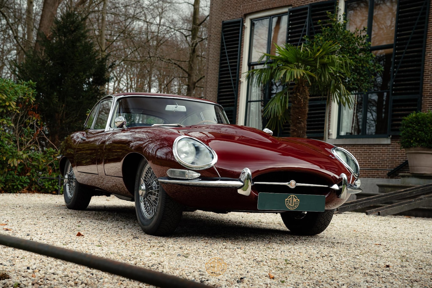 JAGUAR "E" TYPE SERIES 1