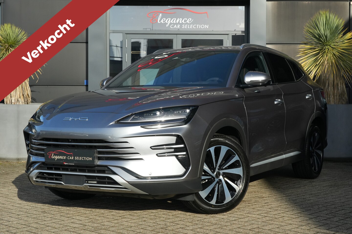 BYD Seal U - 1.5 DM-i FWD Comfort 295pk Panoramadak/Stoelverwarming/360Camera - AutoWereld.nl