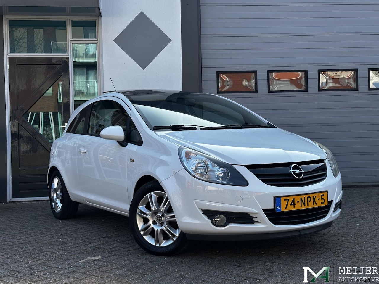 Opel Corsa - 1.4-16V Color Edition |Automaat|Pano|Cruise|Elek. ramen|Multif. stuur|NAP - AutoWereld.nl
