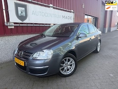 Volkswagen Jetta - 1.4 TSI Comfortline // Clima // Trk.hk // Nette auto //