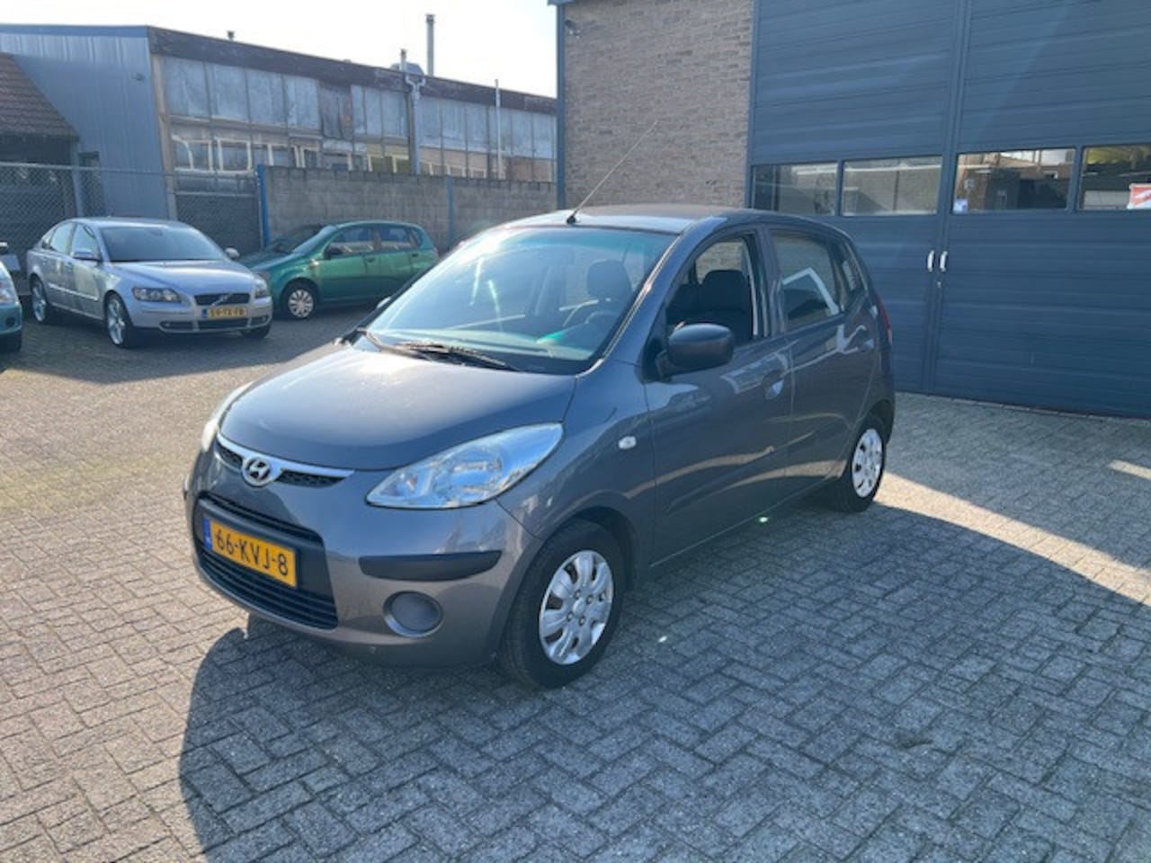Hyundai i10 - 1.1 Active Cool Airco//Nieuwe banden!! - AutoWereld.nl