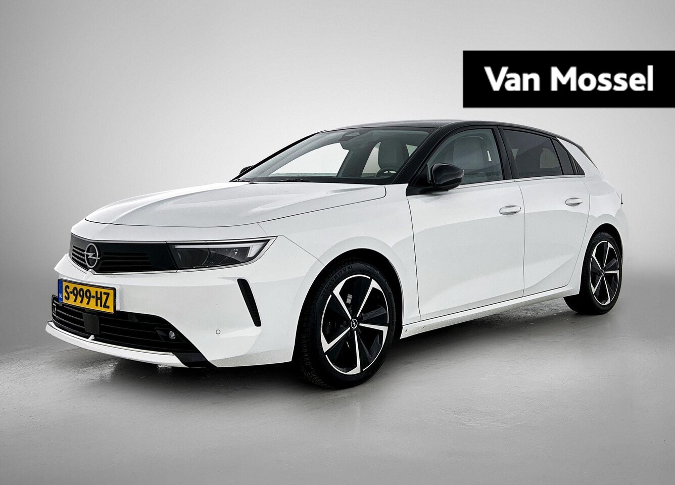 Opel Astra - 1.2 Business Elegance 1.2 Business Elegance - AutoWereld.nl