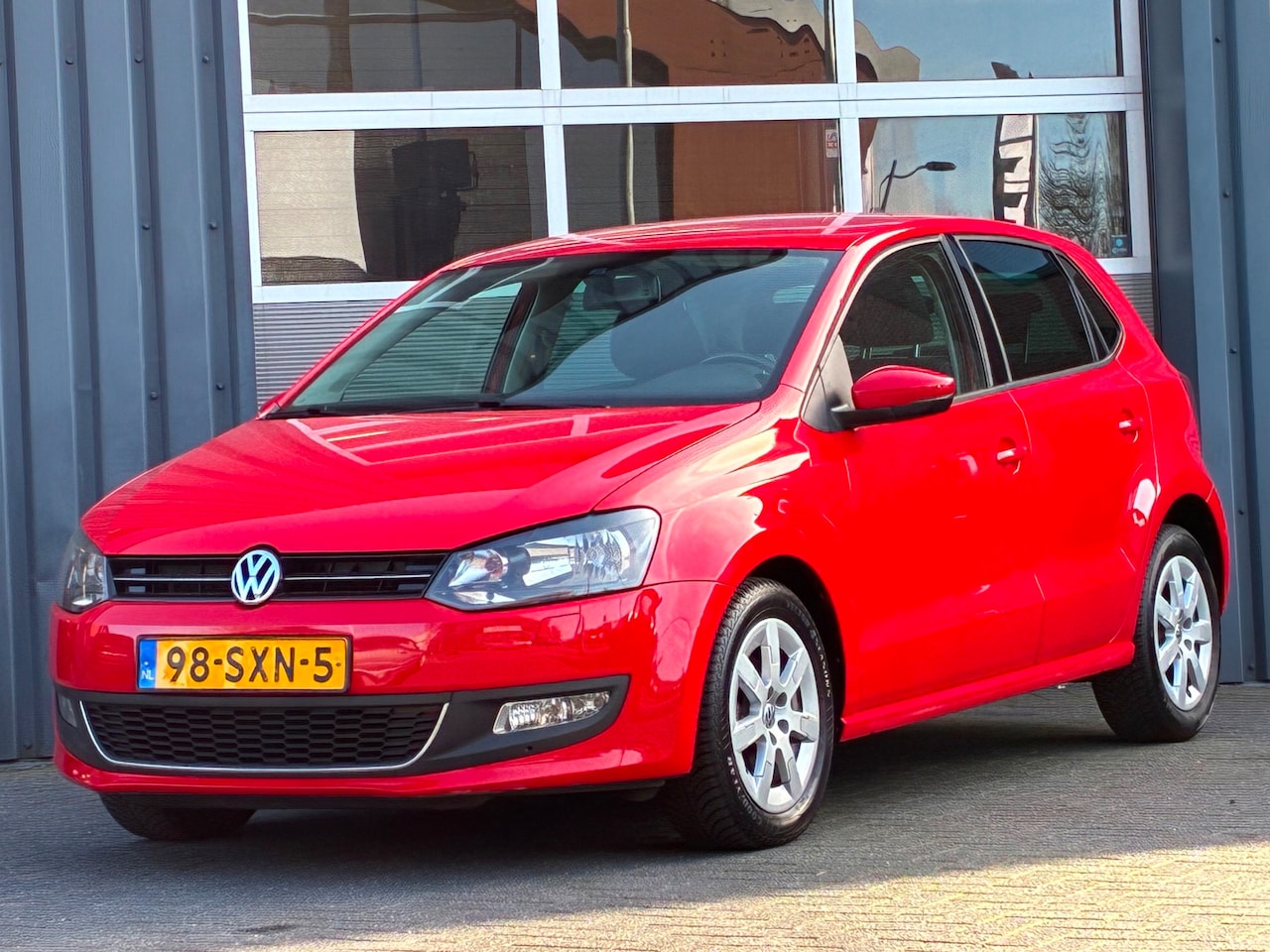 Volkswagen Polo - 1.2 TSI Comfortline Airconditioning, Leder, cruise control, PDC, NL Auto - AutoWereld.nl