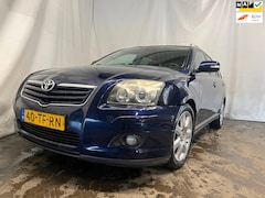Toyota Avensis Wagon - 2.0 VVTi Executive