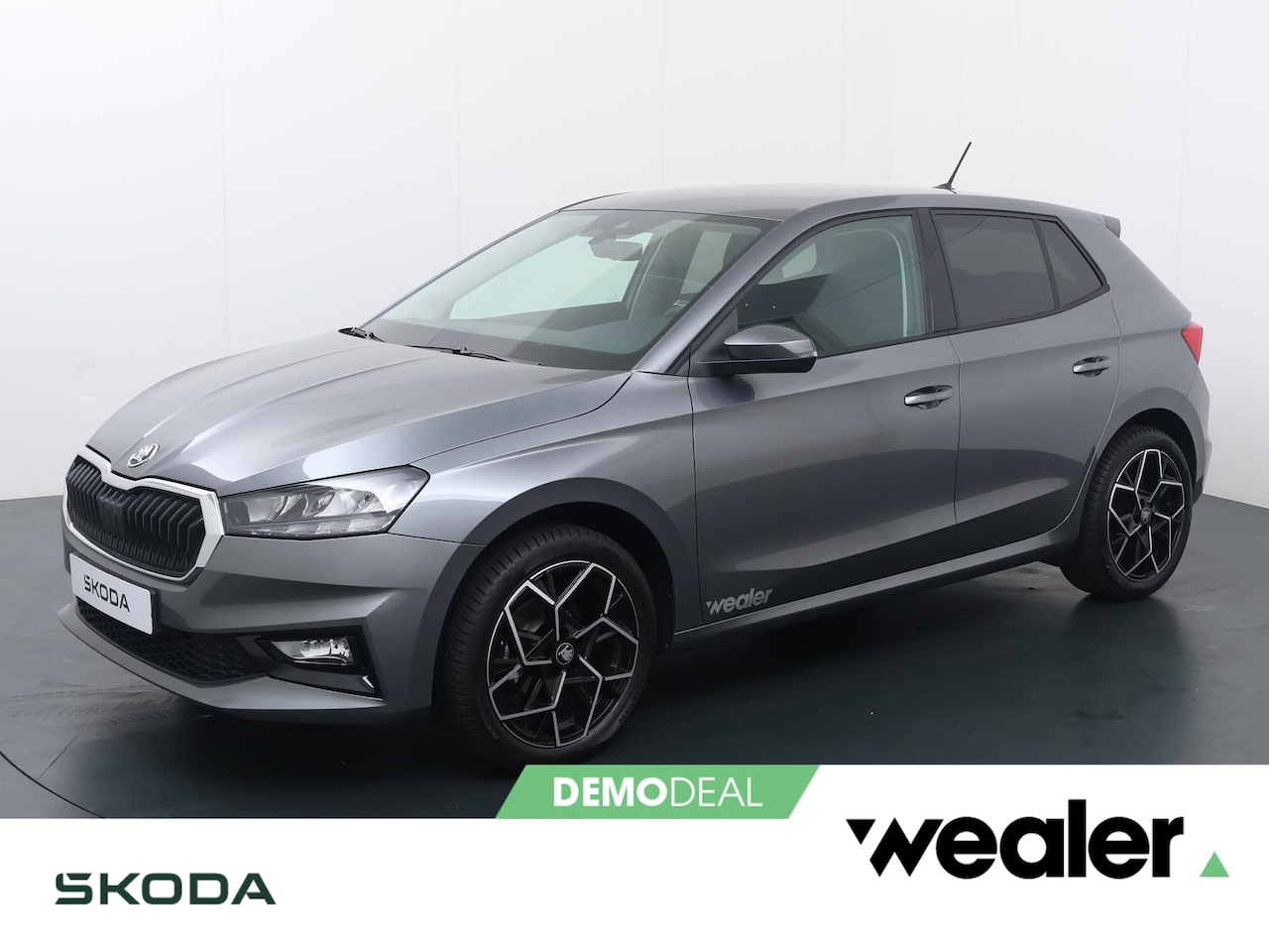 Skoda Fabia - Selection 1.0 TSI 95 pk | 17" All-season | Apple CarPlay / Android Auto | Parkeersensoren - AutoWereld.nl