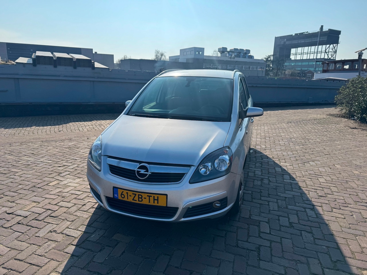 Opel Zafira - 1.8 Cosmo 1.8 Cosmo - AutoWereld.nl