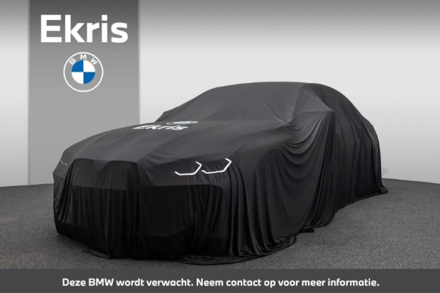 BMW 5-serie Touring - 520d High Executive Edition | Trekhaak | Stoelverwarming | Comfort Access | Elektrische St - AutoWereld.nl